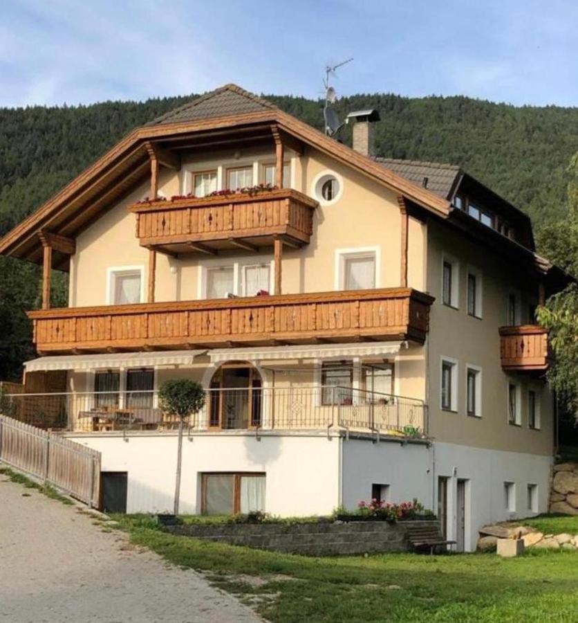 Schönhuberhof Apartment Panoramablick Bruneck Exterior foto
